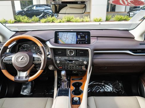 Used 2020 Lexus RX 350 FWD w/ Premium Package image 12