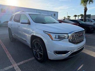 Used 2018 GMC Acadia Denali w/ Technology Package FWD video 1