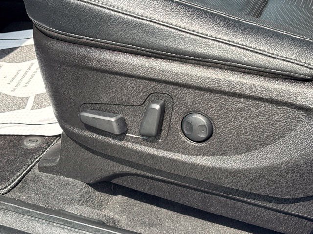 Used 2024 Kia Telluride EX AWD/4WD image 19