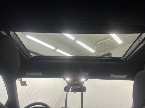 Certified 2024 Honda Accord Sport image 21