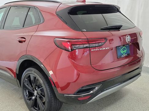Certified 2023 Buick Envision Essence w/ Sport Touring Package FWD image 7
