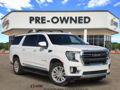 Used 2023 GMC Yukon XL SLT AWD/4WD image 1