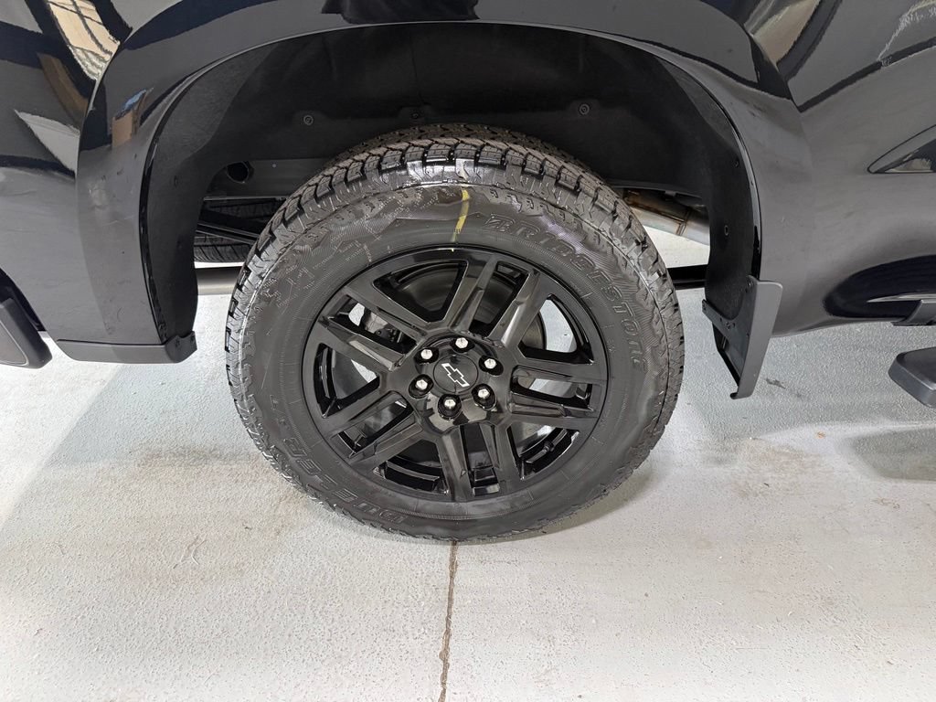 New 2026 Chevrolet Silverado 1500 RST w/ Z71 Off-Road Package AWD/4WD image 40