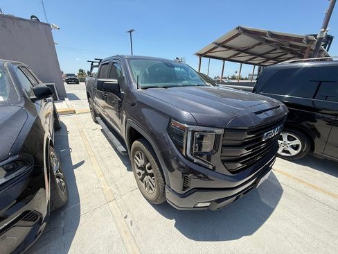 Used 2024 GMC Sierra 1500 Elevation w/ LPO, Elevation Black Package RWD image 3