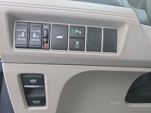 New 2026 Honda Odyssey Touring image 27