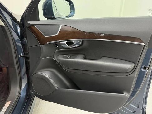 Used 2019 Volvo XC90 T6 Momentum w/ Advanced Package AWD/4WD image 21