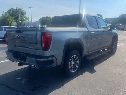 Used 2024 GMC Sierra 1500 AT4 w/ Technology Package AWD/4WD image 8
