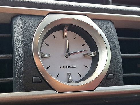 Used 2018 Lexus RC 300 AWD image 32