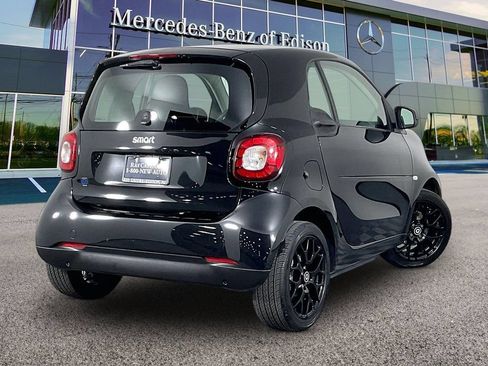 Used 2019 smart fortwo electric drive w/ Sport Package RWD image 9