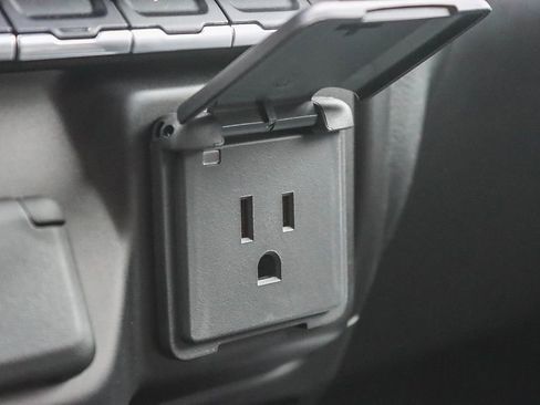 Used 2022 GMC Sierra 1500 Denali w/ Denali Reserve Package image 44