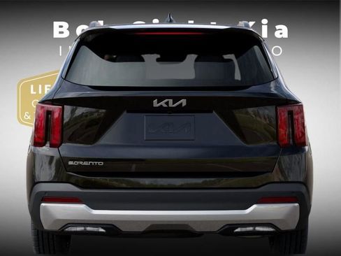 New 2026 Kia Sorento S w/ S Panoramic Sunroof Package FWD image 13