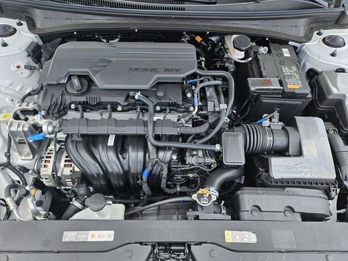 New 2026 Hyundai Elantra Sport FWD image 30