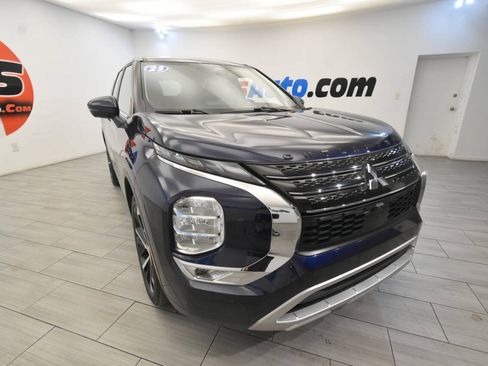 Used 2023 Mitsubishi Outlander SE AWD/4WD image 7