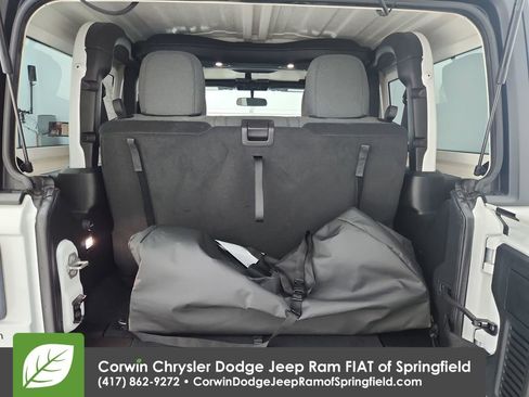 Certified 2025 Jeep Wrangler Sport image 31