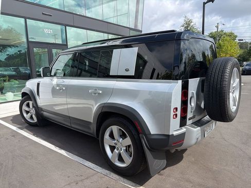 Used 2020 Land Rover Defender 110 First Edition AWD/4WD image 2