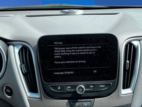 Used 2024 Chevrolet Malibu LT image 9