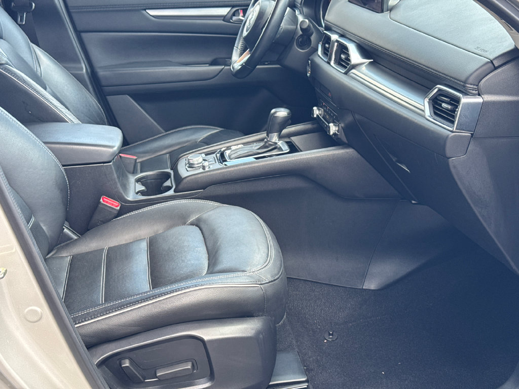 Used 2025 MAZDA CX-5 AWD 2.5 S w/ Preferred Package image 13