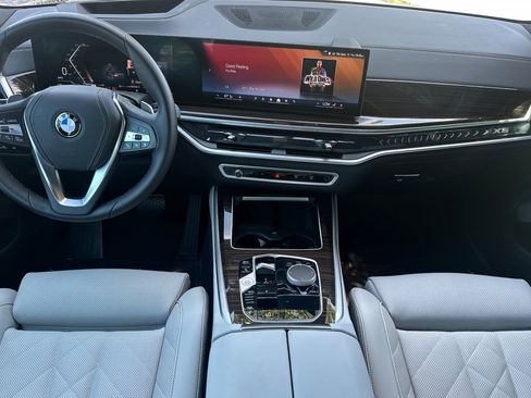 Used 2026 BMW X5 xDrive40i AWD/4WD image 17