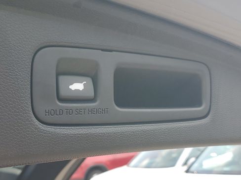 Used 2024 Honda CR-V EX-L image 10