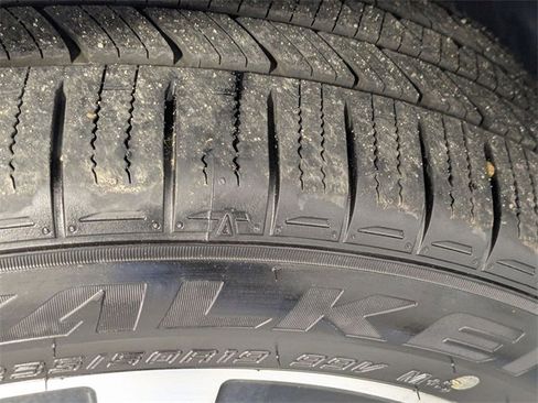 Used 2020 Mercedes-Benz GLB 250 GLB 250 image 9