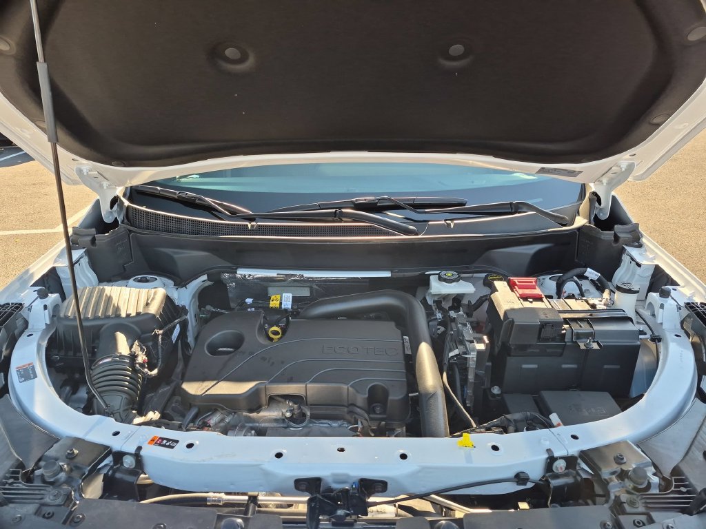 Used 2026 Chevrolet Equinox LT AWD/4WD image 35