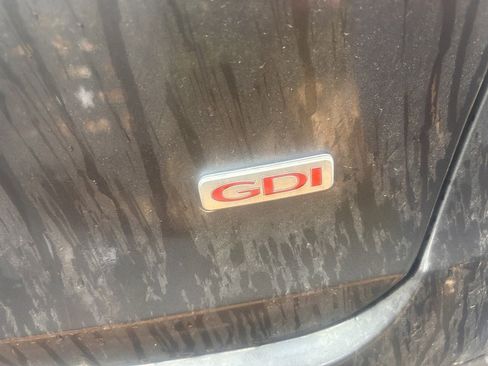 Used 2018 Kia Sorento LX image 5