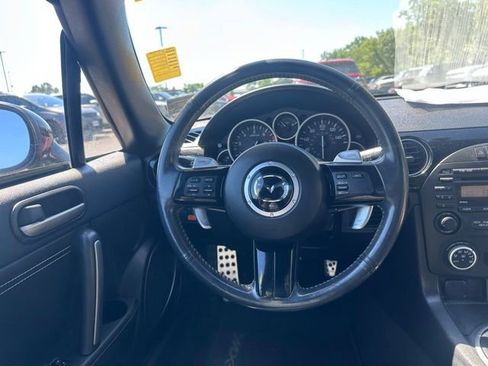 Used 2012 MAZDA MX-5 Miata Special Edition RWD image 17
