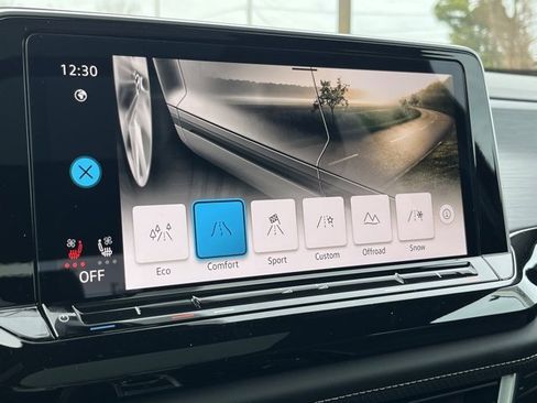 New 2026 Volkswagen Atlas Cross Sport SE image 41