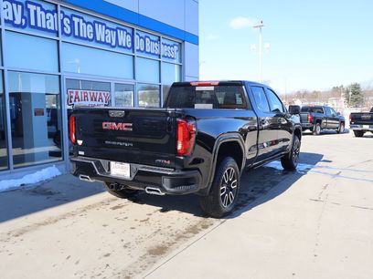 New 2026 GMC Sierra 1500 AT4 w/ AT4 Premium Package