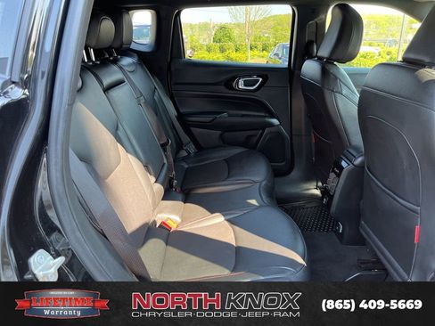 Used 2024 Jeep Compass Trailhawk AWD/4WD image 20