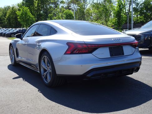 Certified 2022 Audi e-tron GT Premium Plus AWD/4WD image 3