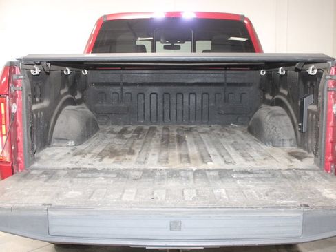 Used 2016 Ford F150 XLT w/ Equipment Group 302A Luxury AWD/4WD image 19