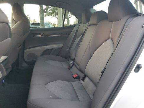 Used 2024 Toyota Camry LE image 18