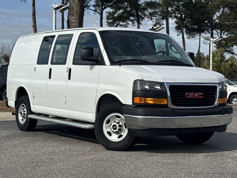 Used 2024 GMC Savana 2500 w/ Driver Convenience Package image 2