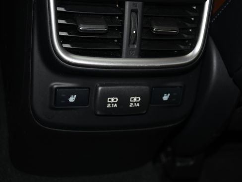 Used 2021 Subaru Outback Touring XT image 18