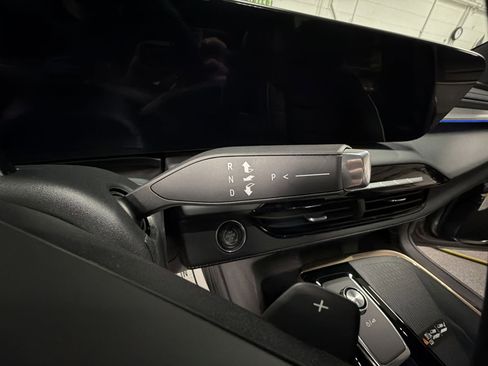 New 2026 Buick Enclave Avenir w/ Super Cruise Package image 16