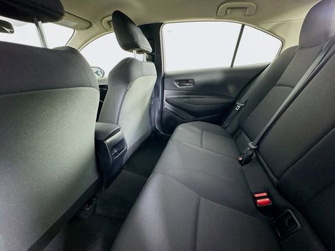 Used 2022 Toyota Corolla LE FWD image 23