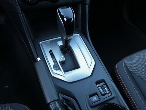 Used 2018 Subaru Crosstrek 2.0i Premium image 25