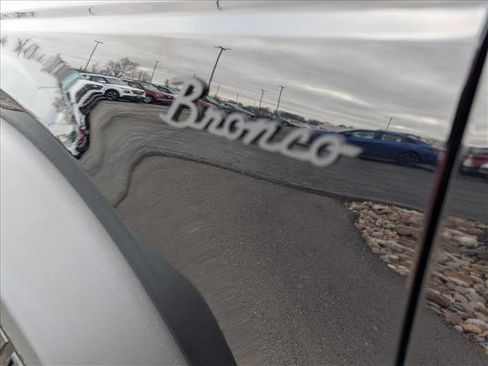 Used 2022 Ford Bronco Outer Banks w/ Sasquatch Package image 10