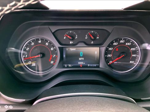 Used 2018 Chevrolet Camaro LT RWD image 25