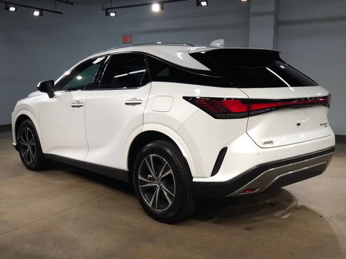 Used 2024 Lexus RX 350 Premium w/ Convenience Package AWD/4WD image 5