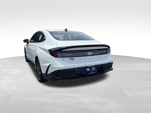 Used 2024 Hyundai Sonata SEL FWD image 5
