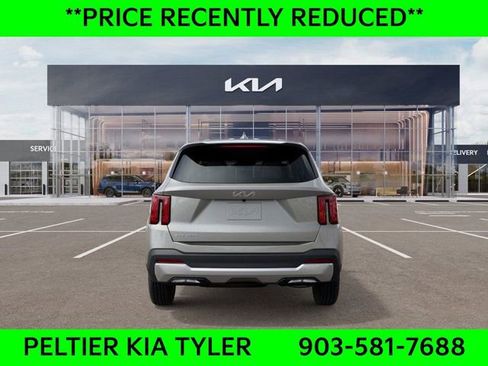 New 2026 Kia Sorento LX FWD image 5