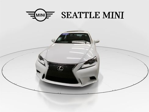 Used 2015 Lexus IS 250 AWD w/ F-Sport Package image 4