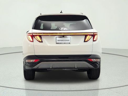 Used 2022 Hyundai Tucson Limited w/ Cargo Package AWD/4WD image 6