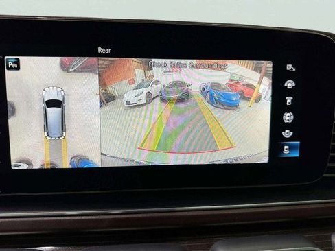 Used 2021 Mercedes-Benz Maybach GLS 600 4MATIC image 45