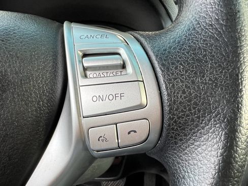 Used 2017 Nissan Altima 2.5 S w/ Power Driver Seat Package FWD image 16