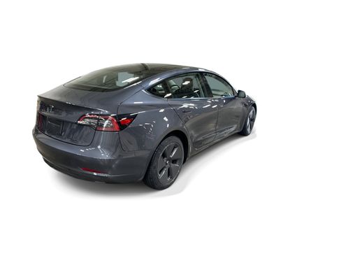 Certified 2023 Tesla Model 3 Standard Range RWD image 6