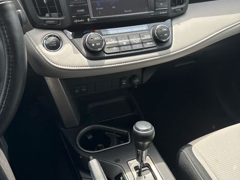 Used 2018 Toyota RAV4 XLE w/ Plus Extra Value Package FWD image 18