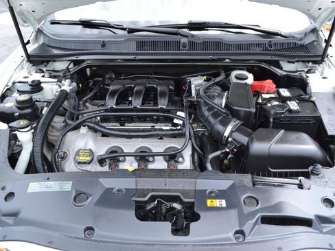 Used 2010 Ford Taurus Limited AWD/4WD image 56